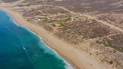 Lot 1-A, Vinoramas