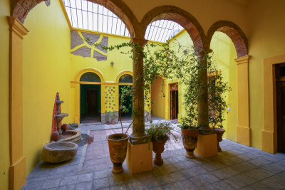 Casa Garibaldi, Zona Centro